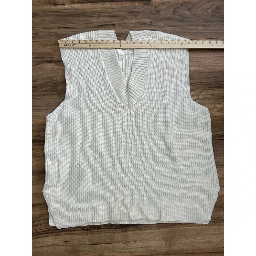 H&M Men's V-neck Knit Sweater Vest Off White Size‎ XL